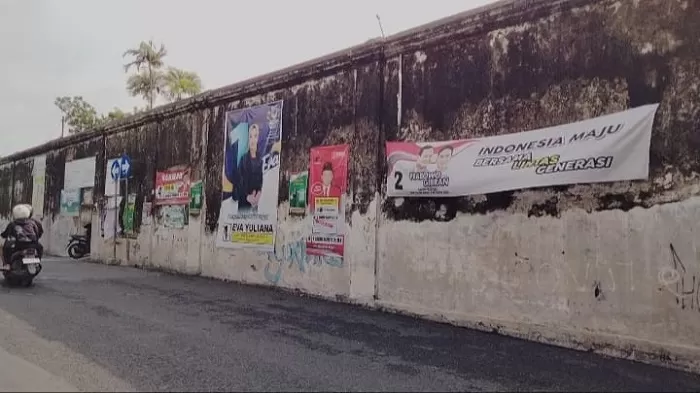 Pasang Poster Dan Baliho di Kawasan Cagar Budaya, Puluhan Caleg Terancam Penjara 15 Tahun