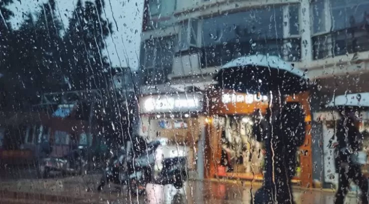 BMKG: Sebagian Wilayah di DKI Jakarta Akan Turun Hujan pada Kamis Siang dan Sore Hari