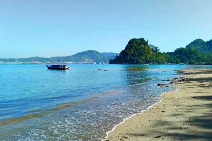 6 Pantai Tercantik di Sumatera Barat, Nikmati Senja Ajaib dan Lautan Biru dengan Keindahan Alam Tak Terlupakan