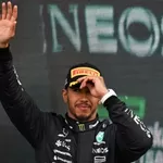 Lewis Hamilton Ingin Terus Membalap hingga Usia Kepala Empat