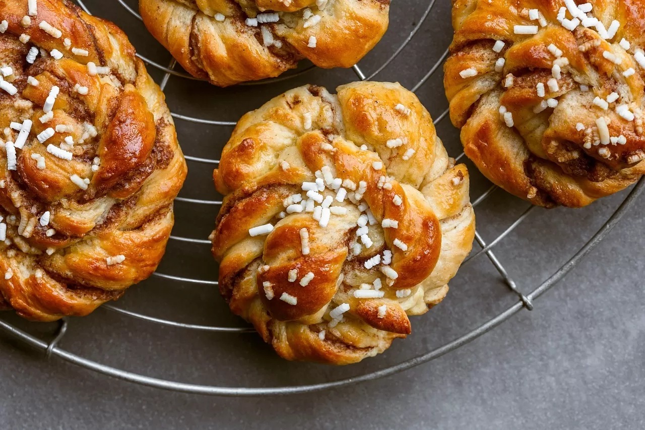 Lahirkan kenikmatan: Resep kanelbullar swedish buns untuk dessert yang menggoda lidah