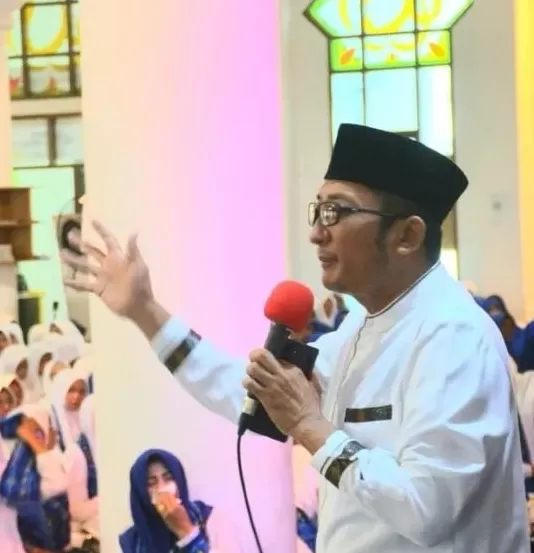 Sambangi Kantor Media Cetak,  Wali Kota Padang  Hendri Septa  Jalin Silaturahmi