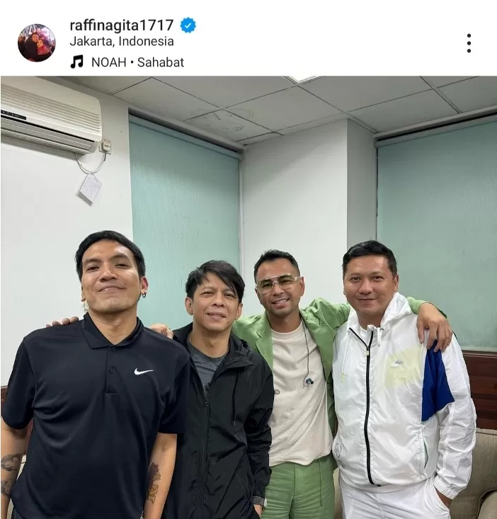 Raffi Ahmad Foto Bareng Gading Marten, Ariel, dan Desta, Komentar Netizen Kocak Banget