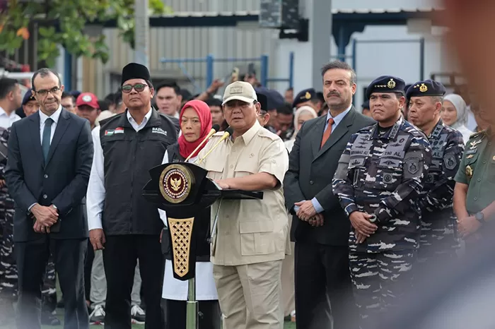 Prabowo Subianto Lepas Kapal RS TNI Bantu Palestina, Sederet Selebriti Turut Menyaksikan dari Raffi Nagita hingga Happy Asmara