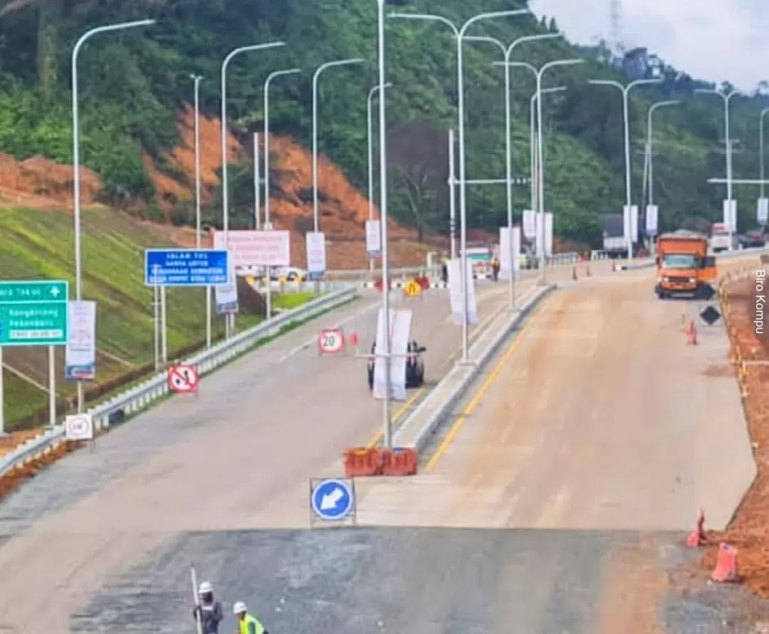 Berangkat Pagi dari Jambi Ehh Sorenya Sudah sampai Jakarta, Jalan Tol Kunci ini Terus Dikebut Pengerjaannya: Selesai Tahun 2024 ini!
