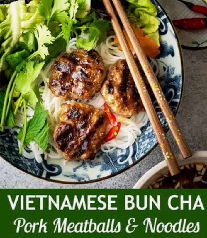 Bun Cha: Nikmatnya Aroma Daging Panggang dan Mie Beras ala Vietnam Yang Enak Dan Menggugah Selera