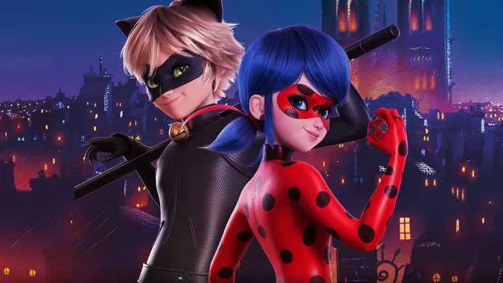 Miraculous: Ladybug & Cat Noir, The Movie, Melindungi Kota Paris dari Kejahatan