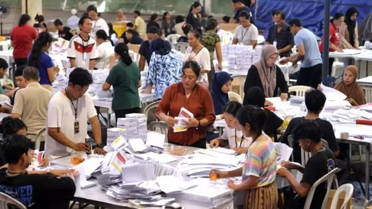 KPU Riau Ajukan Penambahan 39.000 Surat Suara Pemilu
