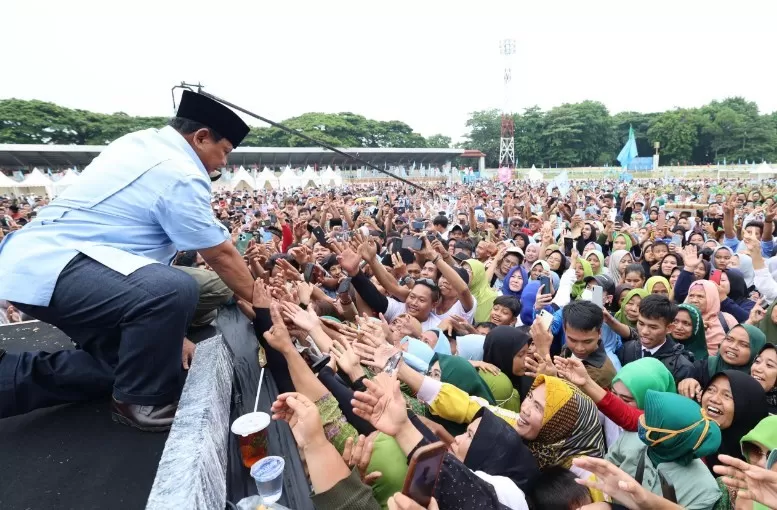 Dalam Sehari, Prabowo Temui Puluhan Ribu Rakyat di Empat Titik, dari Subang ke Banten