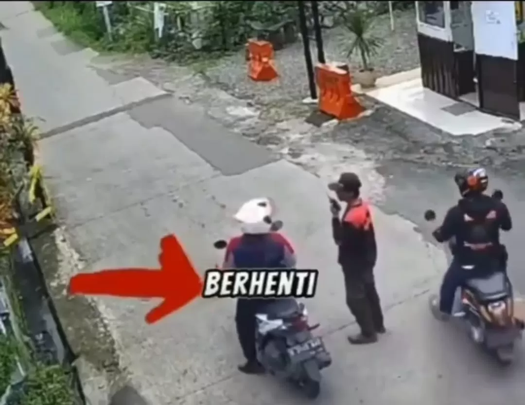 Viral Video Detik-Detik Satpam Gagalkan Aksi Pencurian Motor di Bandung, Netizen Beri Pujian