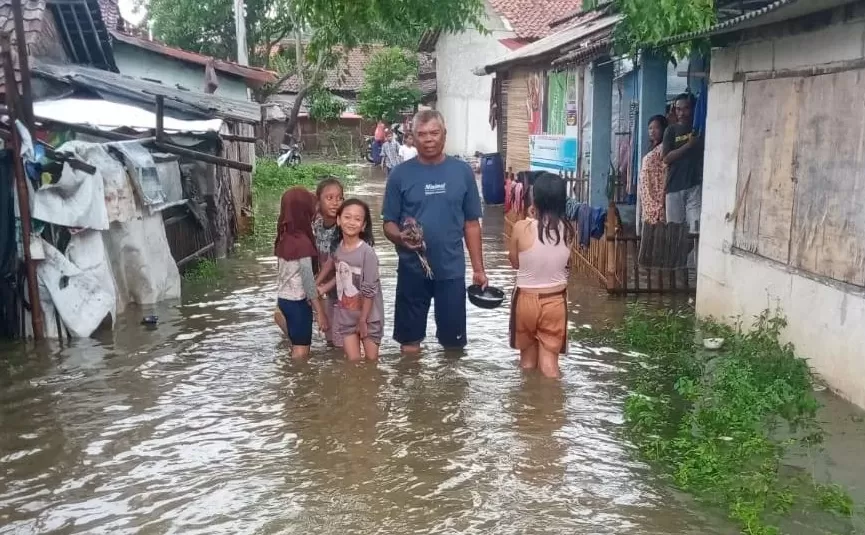 Hujan Deras, Wilayah Utara Kabupaten Tangerang Terendam Banjir, BPBD Saluran Bantuan Logistik