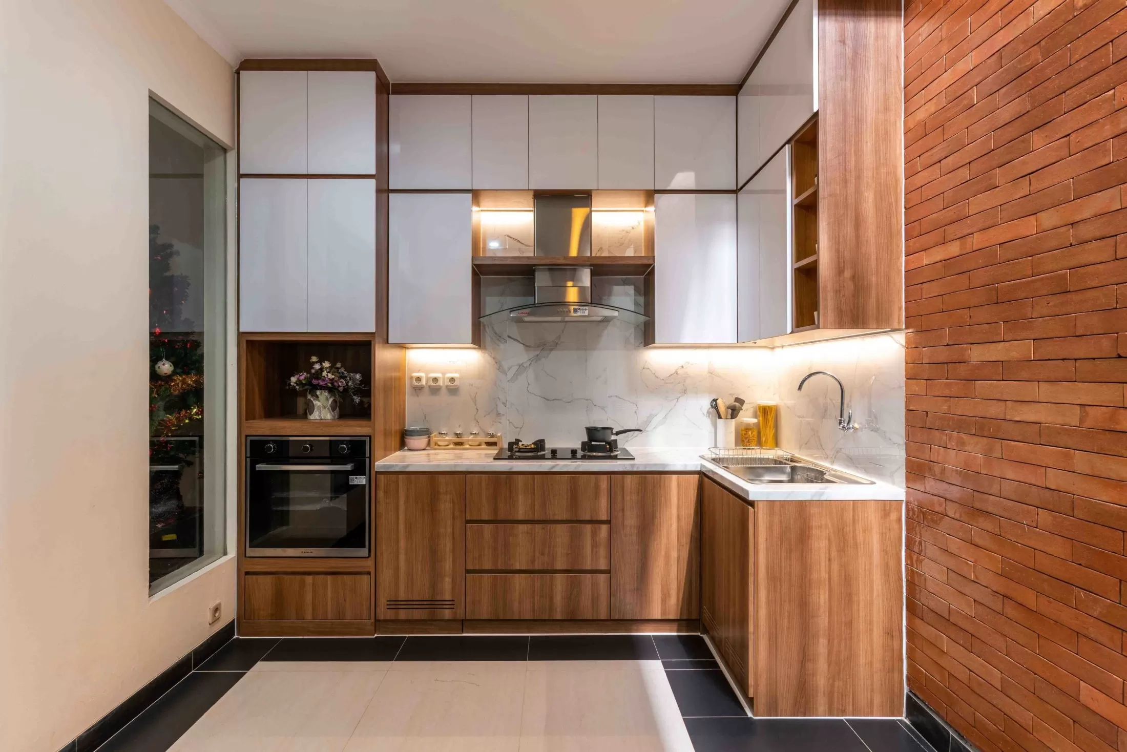 Intip 6 Desain Kitchen Set Minimalis Tren 2024, Inspirasi Terbaik untuk Dapur Anda