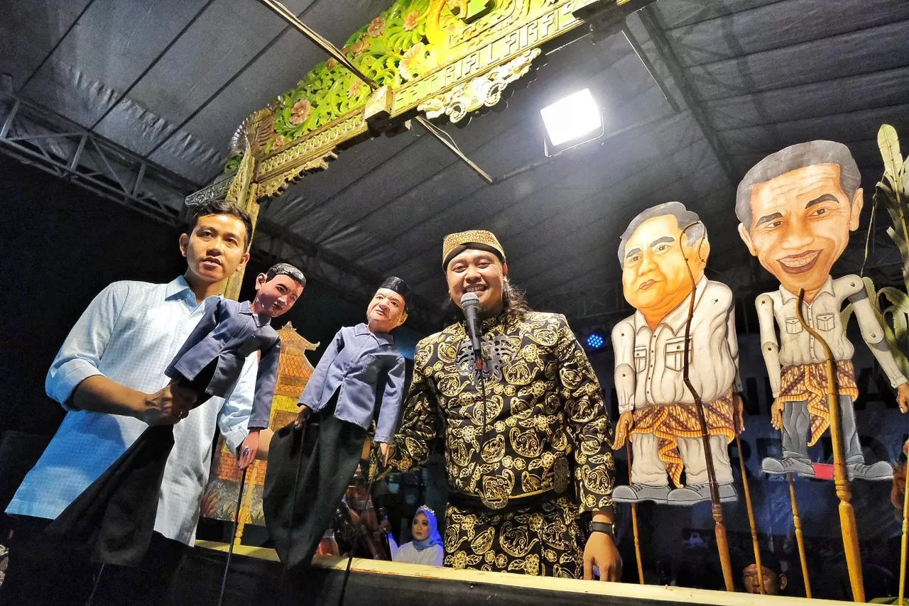 Kunjungan di Brebes Jawa Tengah, Gibran: PKH, KIS, KIP Lanjut, Kartu Tani Dihilangkan!