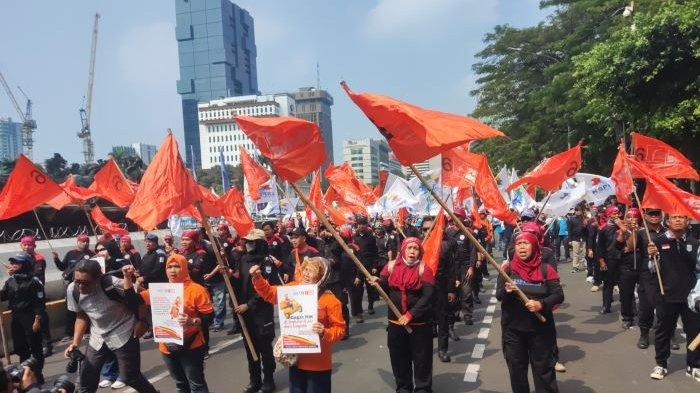 Senin Besok, Ribuan Buruh Kembali Geruduk MK dan Istana Negara Tuntut Pencabutan UU Cipta Kerja