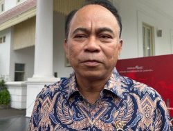 Judol di Indonesia Dikendalikan Sosok Inisial T, Seloroh Menkominfo: Masa Mayor Teddy?